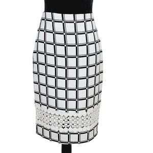 Papaya Black Plaid Lace Detail Midi Skirt - Size Small, PRE-OWNED